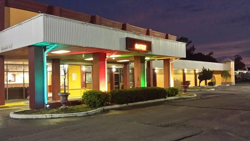 Motel Super 8 By Wyndham Goldsboro Exterior foto