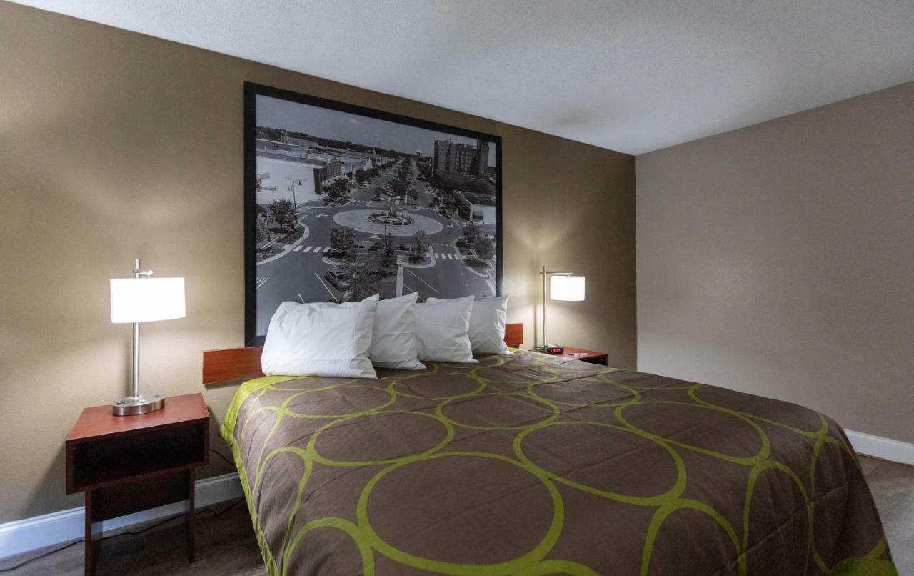 Motel Super 8 By Wyndham Goldsboro Exterior foto