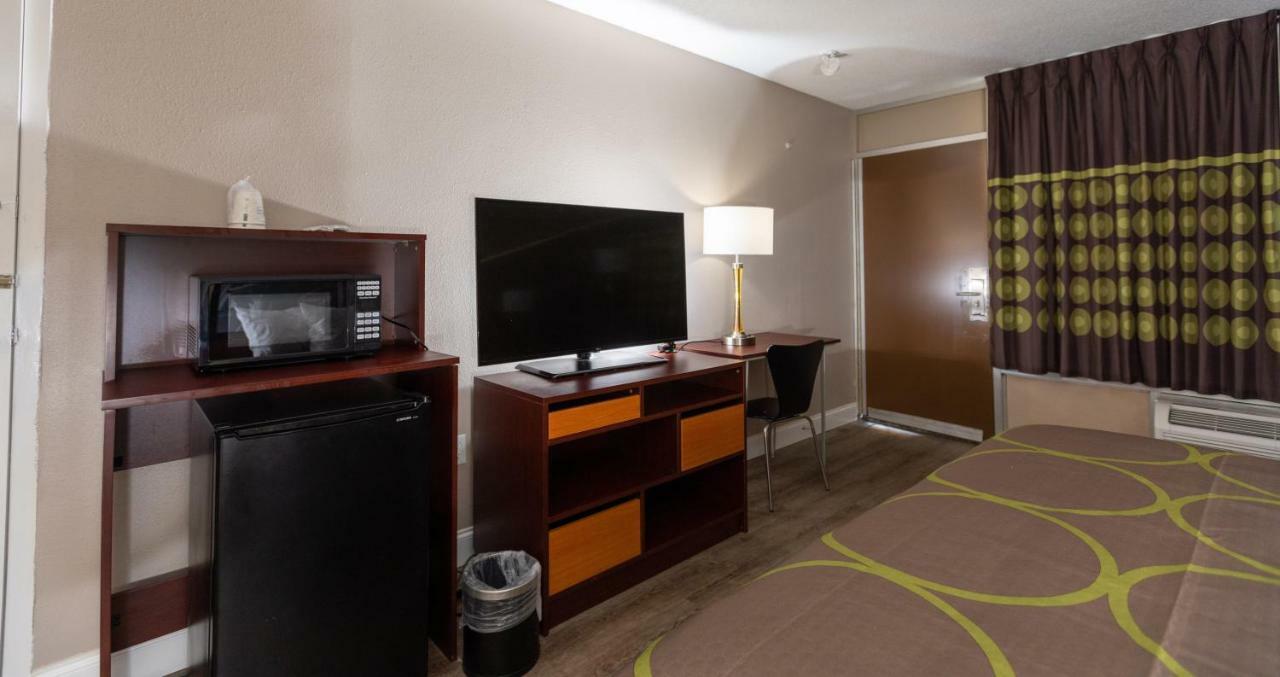 Motel Super 8 By Wyndham Goldsboro Exterior foto